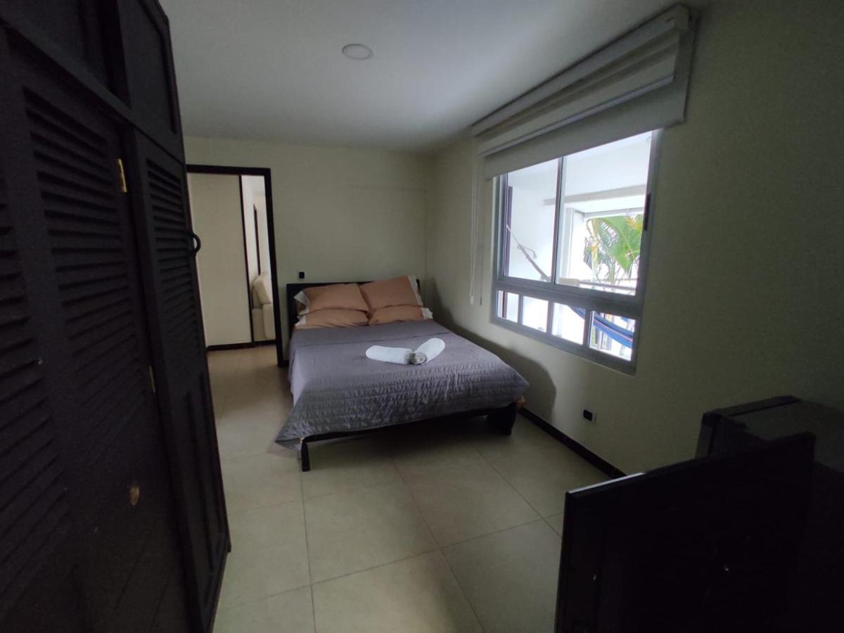 Habitacion Privada En Finca Turistica Hualcala La Mesa  Kültér fotó